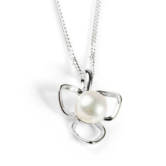 Collier de perles et de fleurs en argent