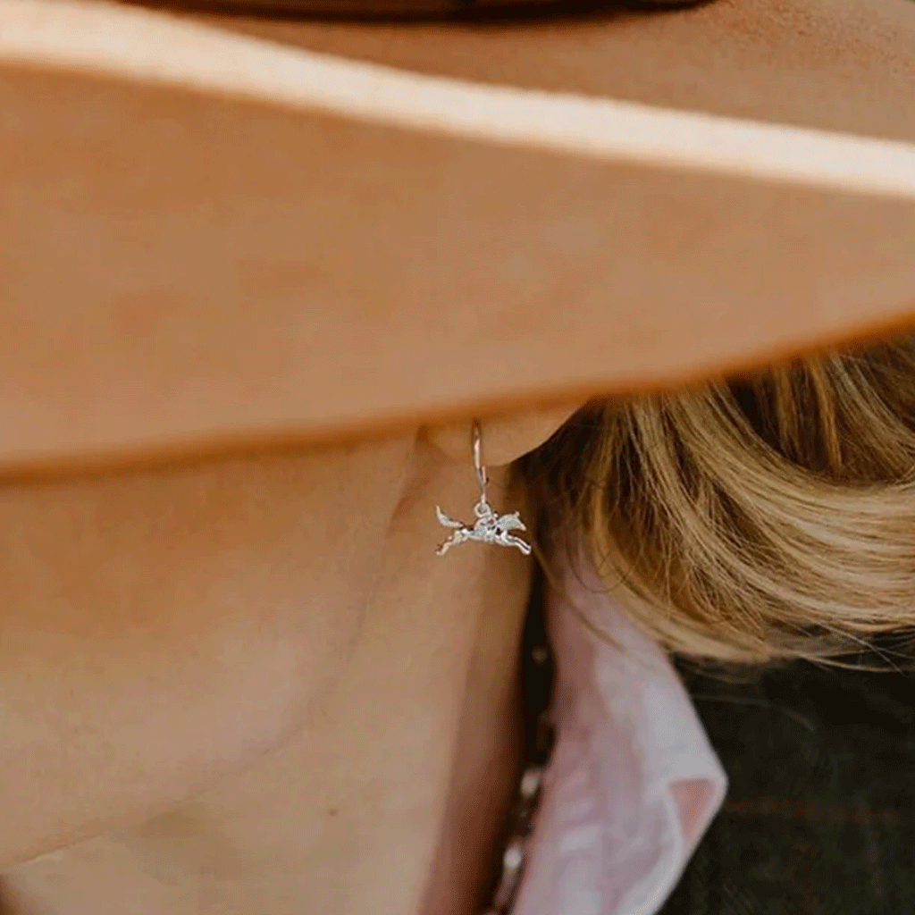 Race Horse Sterling Silver Earrings - Cotswold Jewellery